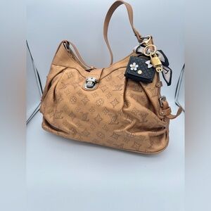 Louis Vuitton authentic Padlock Key no brand Bag Charm Quilted AirPods Case